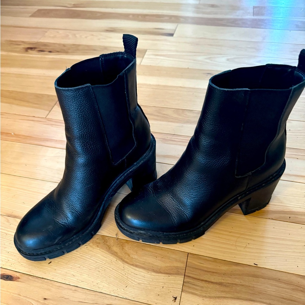 Marc Fisher heeled boots